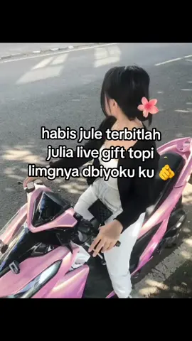 woy bisa bisa nya 🤣 #julia #live #gift #topi #fishit 