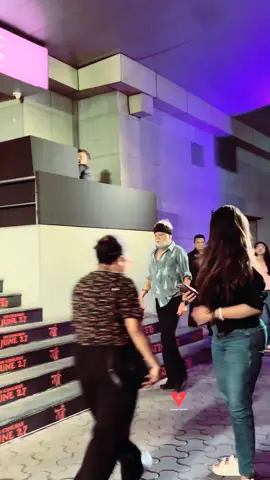 #sanjaymishra #foryou #foryoupage #bollywood 