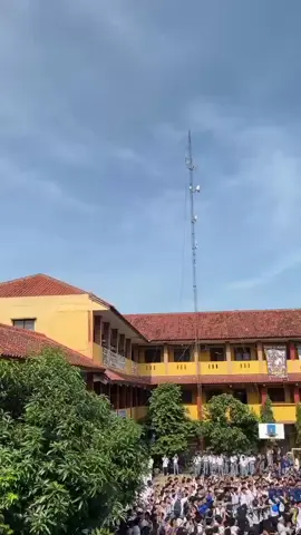 pecah #harigurunasional #teacher #kbm105 #smkkbm105 