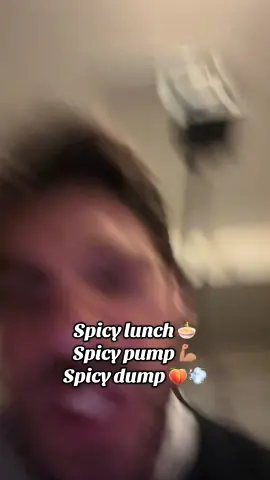 Spicy lunch 🍜 spicy pump 💪🏽 spicy dump 🍑💨 #fartsarefunny #gym #GymTok #pump #shoulders 
