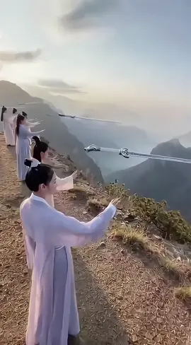 day 1 belajar pedang bersama senior  #kultivator #donghua #swordsenergy #kultivatorabadi