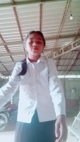 អត់សូវចេះរាំទេ😁😂#សុំ❤1មក @sreineang3  កុំធុញណាមិត្តភក្តិ😅