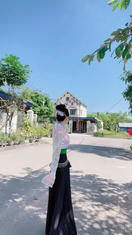 Áo cóm đi các tình yêu 😍