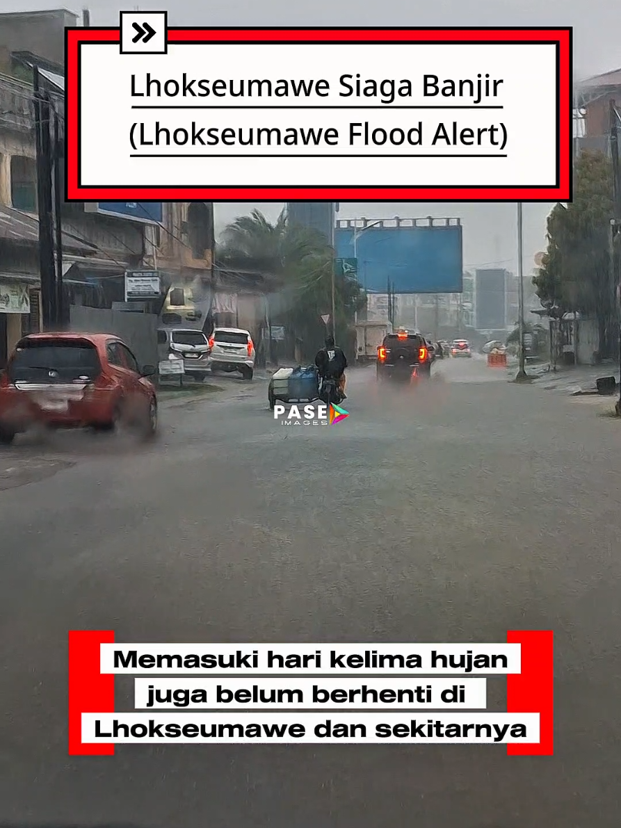 Siaga Banjir (Flood Alert), Kondisi hari ini Jalan Merdeka Barat, Kota Lhokseumawe, ini sudah memasuki hari kelima, sejak Jumat 21 sampai Selasa 25 November 2025 hujan belum berhenti. #hujan #siaga #banjir #lhokseumawe 
