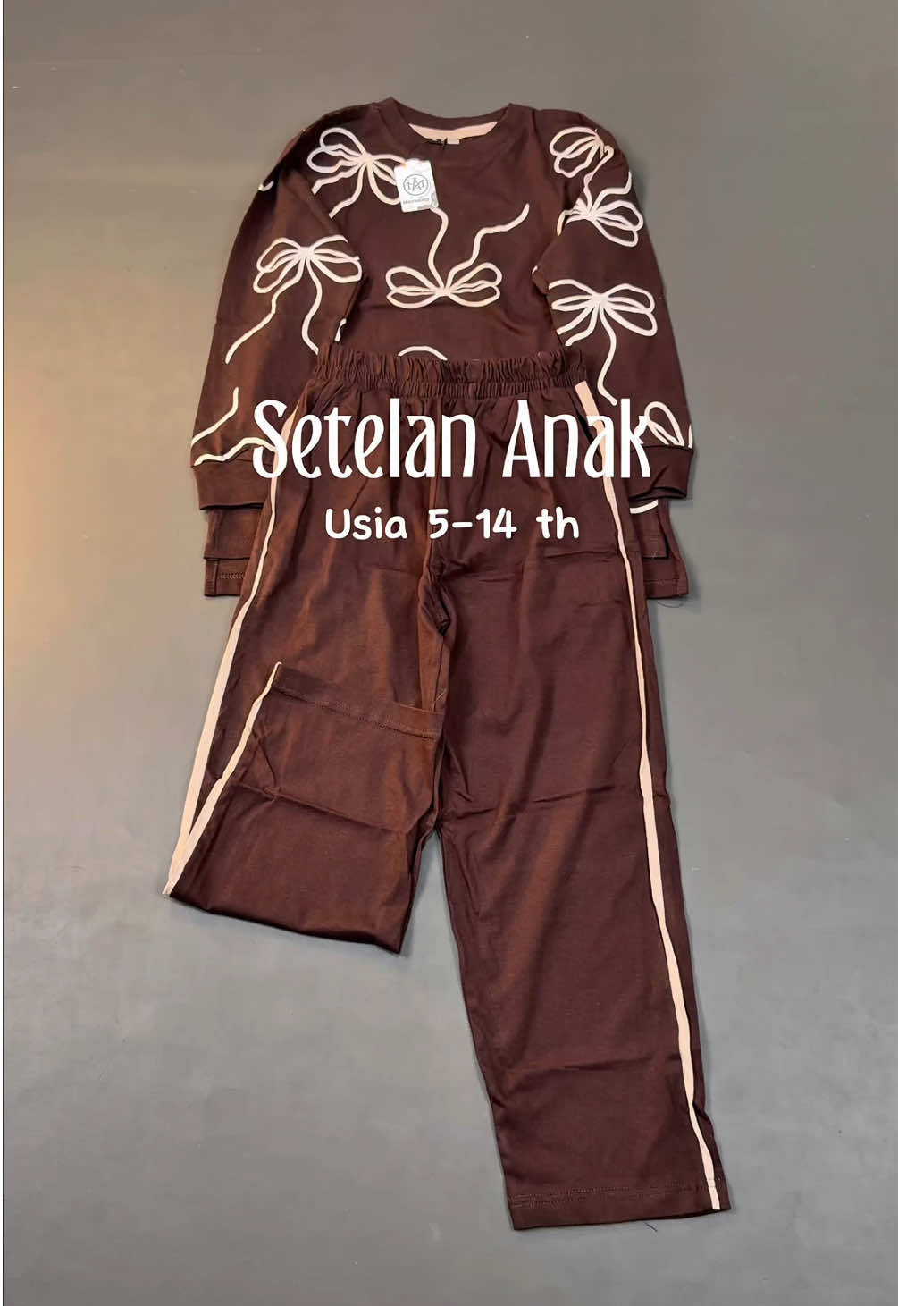 Komen BB & usia yg bingung ambil ukuran apa🤗 #promomakangajian #setelananak #bajuanakperempuan #setelananaktanggung #outfitanak 