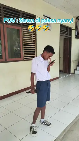 Demi hari guru beliau memberikan penampilan yg terbaik.. 😂😂🥲 #fyp #harigurunasional #hariguru25november 