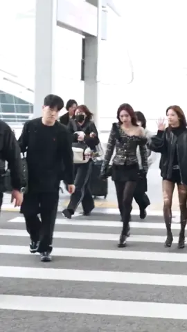 please be careful🥹 #CHIQUITA #ASA #CHIASA #risnae🤍 #clg★ 