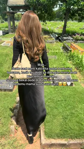 Cinta ku cantikku nanti kita kumpul di surga lagi ya mamah, dede kangen banget mamah🤍🤍🥹🥹
