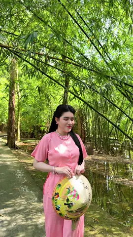 Cả nhà có thích phong cách này không cả nhà mình ơi ❤️ #bsphucngan #phucngan #mientay #xuhuong #mcv 