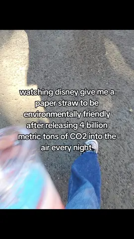 just give me a plastic straw Oh  my gosh #disneyland #environmentallyfriendly 