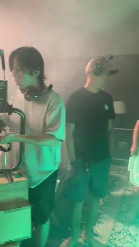 Behind the scene new music video with @manbai67 @eddieslam @Mohar Mohram II @Karya Zahid Ahmad #kauilhamku #musicvideo 