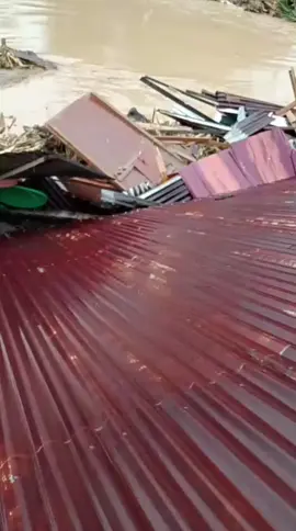 ya Allah tolonglah lah keluarga kami  ya Allah lindungilah keluarga kami #sibolga