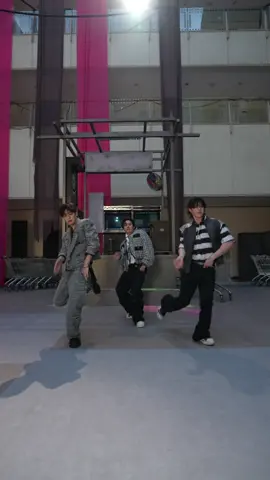 𝘿𝙤 𝙞𝙩 𝙙𝙤 𝙞𝙩 𝙙𝙤 𝙞𝙩 𝙙𝙤 𝙞𝙩🩶 #StrayKids #스트레이키즈 #Do_It #SKZ_IT_TAPE #NewMusic