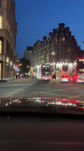 London Knightsbridge traffic in the evening