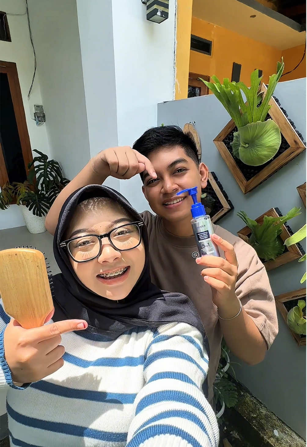 Banyak manfaat dalam satu botol hair cream mezuca