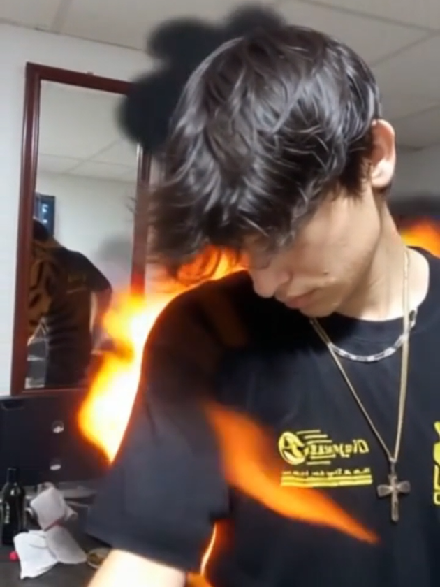 Me comí la fruta Tiger en el mundo real #LIVEIncentiveProgram #LIVEFEST2025 #MakeLIVECount #PaidPartnership #robloxfyp 