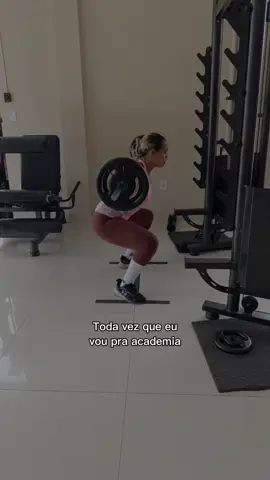 Oh luta que não acaba😅🥲 #treino #engracadosvideos  #personal #foco #meme 