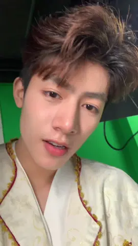 Bbi @ngan🌻 khi nào đi học vèeee👾