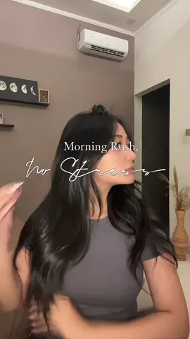 Udah seharian muter ke sana ke sini tapi look masih on point ✨ Ringan, nggak oily, dan tetap flawless dari pagi sampai malam — tanpa drama touch-up. #StayUnbothered