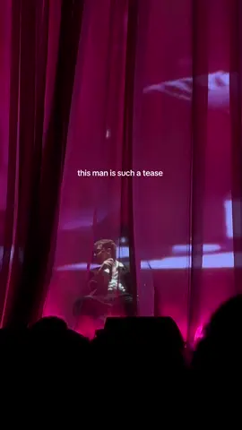 swooooooon saint levant ♥️  #saintlevant #doha #dohaqatar #concert #dohafilmfestival @Saint Levant 