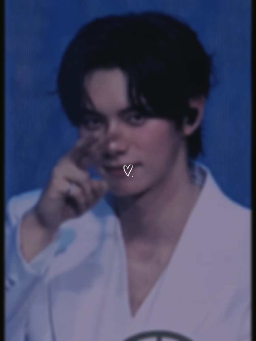 Lee Chae Min smiling like THAT?? Hey daddy indeed😍✨️ #chaemintoyou_in_manila #chaemintoyou #leechaemin #heydaddy 