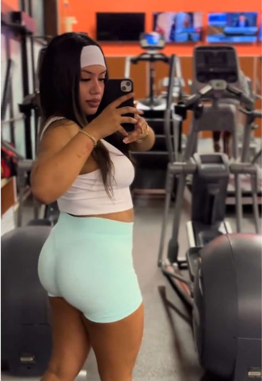 Georgia dome 🤸 #xybca #GymTok #WinterArc #Bulk #GluteWorkout 