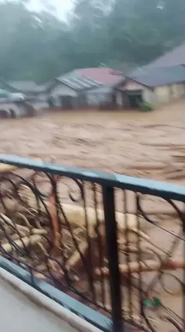 Pray For Sibolga Tapteng  Banjir Bandang Di Daerah Tapteng hari ini 25 November 25 