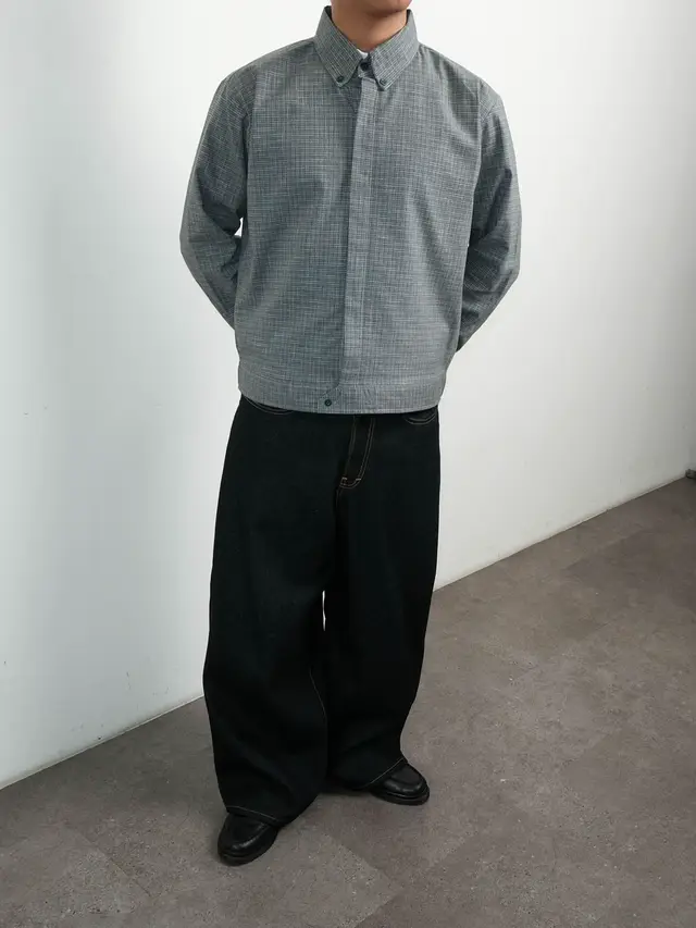 Blue Grid Shirt drops today at 16.00‼️ Don't miss it Mae Friends🫵🏻 #moneyalter #moneyalteressentials #shirt #fyp 