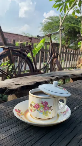 Ada yang tertinggal dalam rindu 