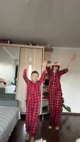 Sănătatea îți dă energie, familia îți dă sensul, copiii îți dau zâmbetul, iar pacea vine din felul în care trăiești.