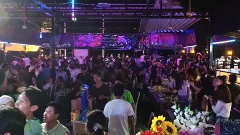 ကဲ ချစ်ကာကာတို့ရေးစိတ်ညစ်ဆရာတွေထားခဲ့ပြီးဝမ်းဝမ်းမှာကဲကြရအောင်🥰🥰🥰🥰 #myanmartiktok🇲🇲🇲🇲 #party #dj #တောင်ငူ #ရောက်ချင်တဲ့နေရာရောက်👌 