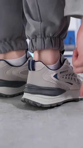 🔥 Giày thể thao nam dáng trẻ trung – mẫu mới 2025 ✔ Thiết kế form ôm chân, đường nét uốn cong cực đẹp – tôn dáng khi mang #giaydep #giaynam #giaythethao #giaysneaker #giay 