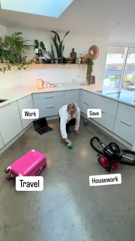 Give the gift of travel this Christmas … the rest can wait ! . . #travelmore #christmas #christmastravel #fyp #lowmaintenancewife 