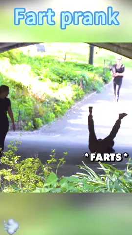 Fart prank 💨 #fart #prank #funnyvideos #funnyprank #lol 