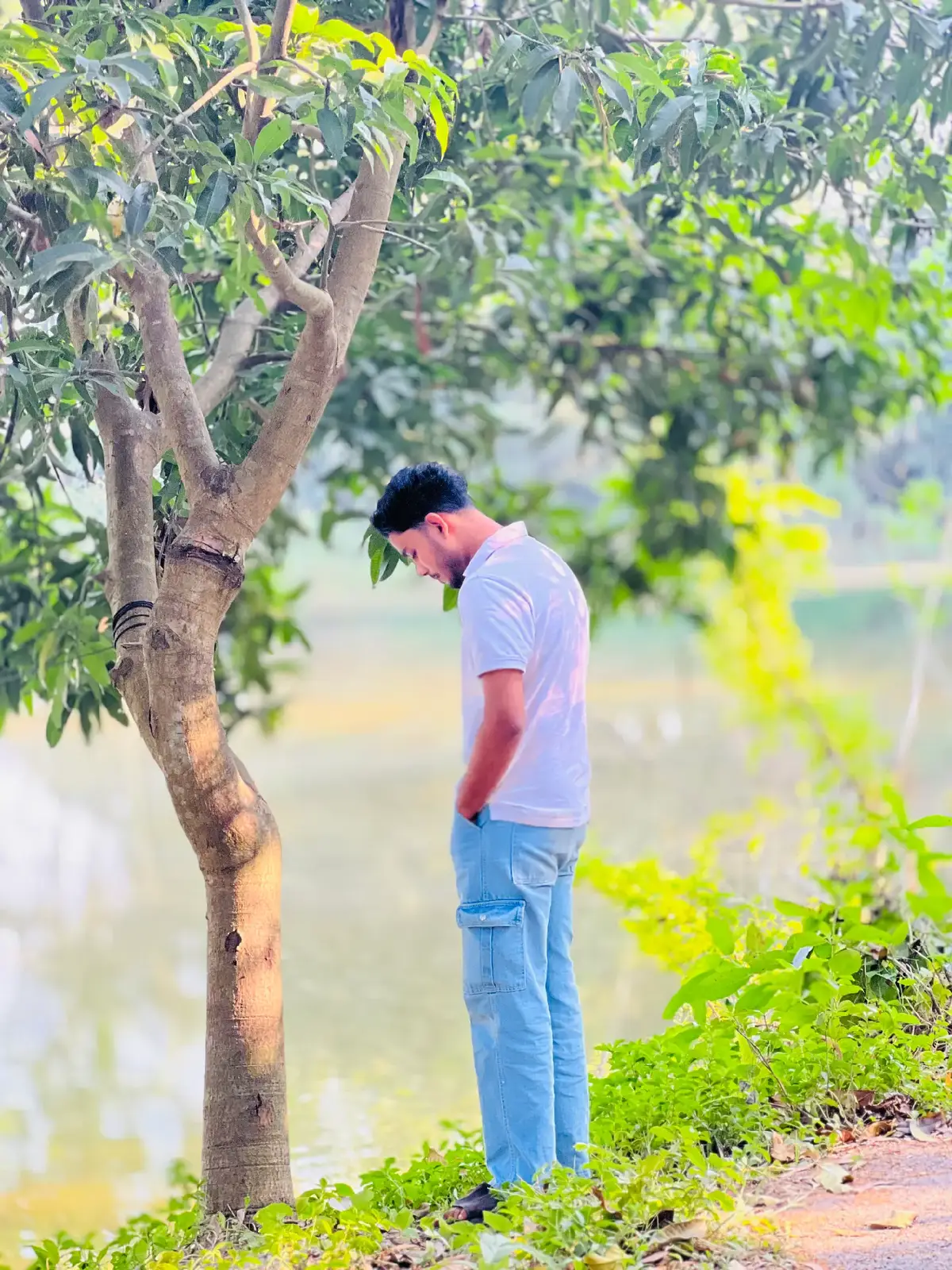 . . . . . . . . #outfit Cowok Berwarna #fypシ #viralvideo #outfit Cowok Berwarna @TikTokBangladesh 