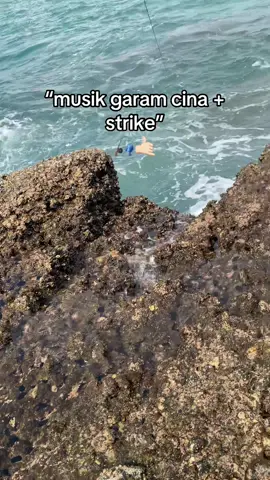 asik gini ey#tidecraft #rockfishing #mancing #outfitmancing #storymancing 