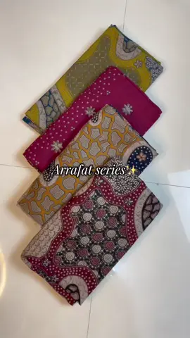 untuk harga bisa cek di etalase ya kaa🤗#batikgointernasional #batik modern couple kerja #promomakangajian 