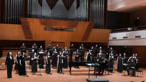 第二部分演繹“你是我觸碰不到的風 醒不來的夢”所以夢的盡頭是什麼？🎶🎶  #音樂分享 #醒不來的夢 #音樂 #中文歌 #現場 #唱歌 #live #sing #music #nicesong #chinatiktok #FYP 