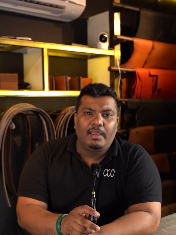 Black friday Sale is here !!!!!!!! #leathercrafts #handmade #leatherwallet #ceylonleathercrafts #craftedbythilina #leatherbelt #ceylon #srilanka