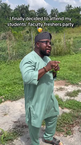 ™️The next day we had our 6am class 😂😂😂 @ゑ°thinker @Timx_prime (nail technician) @Tizzy the entertainer 🎤   #teachersoftiktok #lecturerlife #steeze #genzmentor #fuoyestudent 