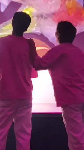 หลังพวกคุณหนึ่งก้าว จะมีเราเสมอ 🩵🩷 #คัลแลน #พี่จอง #cullenhateberry #ฟีดดดシ #fyp 