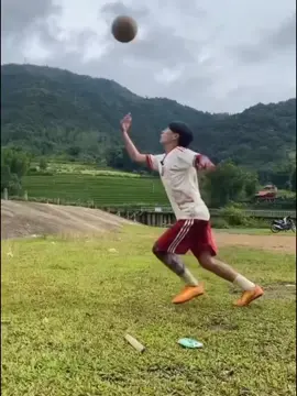 siêu phẩm xe đạp chổng ngược của ronaldo✨#edit#ronaldo #football #viral #xhhhhhhhhhhhhhhhhhhhhhhh 