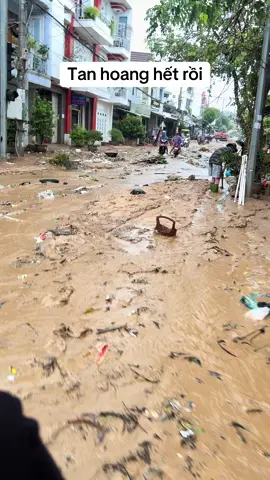 Người dân tất bật dọn dẹp sau đợt lũ lịch sử 2025#xuhuong #thinhhanh #viral #lũlụt #bão 