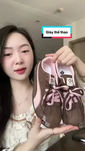 Form em này đẹp lắm mấy bà ưiii #phanh_m58 #giaythethao 