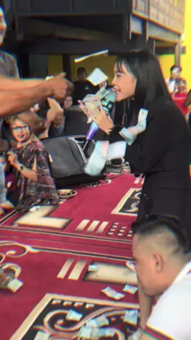 Menyala Sidrap Cemmangkiki Banjir Sawerannya🔥 #syaqirahda7 #sidrapsulawesiselatan #saweran #lewatberanda #indosiar 