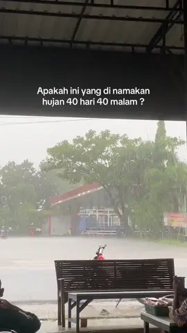 Hampir seluruh wilayah Aceh dan juga di luar Aceh di guyur hujan tanpa jeda sejak Jumat sore hari :) #fyp #hujan 