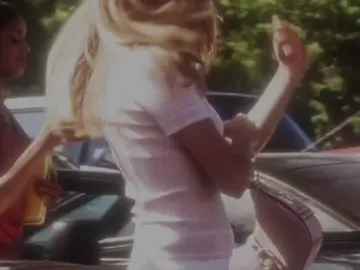 Rich Girl ✨ #gwenstefani #lyrics #2000s #aesthetic #richgirl 