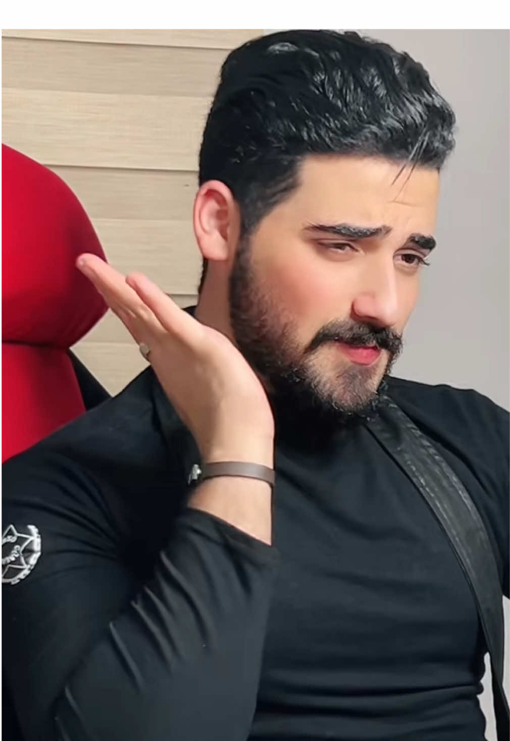 أي علامة آنتو! 🙃