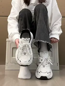 Level up your daily look with these chunky white sneakers! 🤍✨ Super soft, super comfy, and perfect for any outfit—pang everyday, pang lakad, pang school! 😍👟 #ChunkySneakers #WhiteSneakers #ComfyShoes #OOTDFootwear #KoreanStyle #EverydayWear 