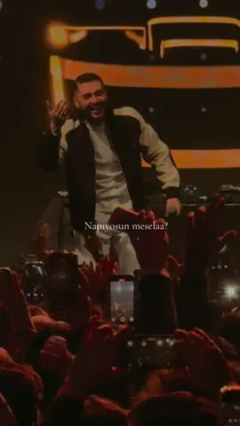 25/10 #napıyosunmesela #concert #rotterdam @blok3real #fyy #viral 